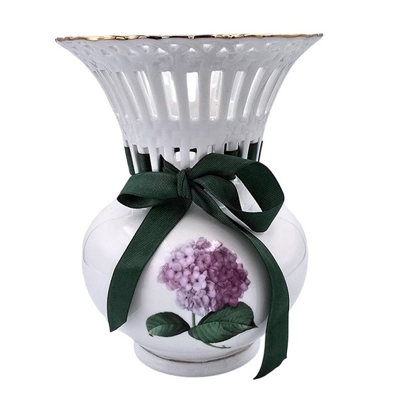 Madison & Max at Home Other - Purple Hydrangea Porcelain Flower Vase Gold Trim Lattice‎ Neck